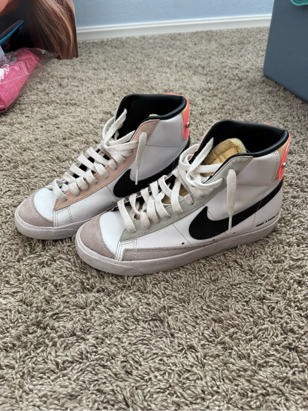 Nike Mid-Top Sneakers White Black with Coral Accent